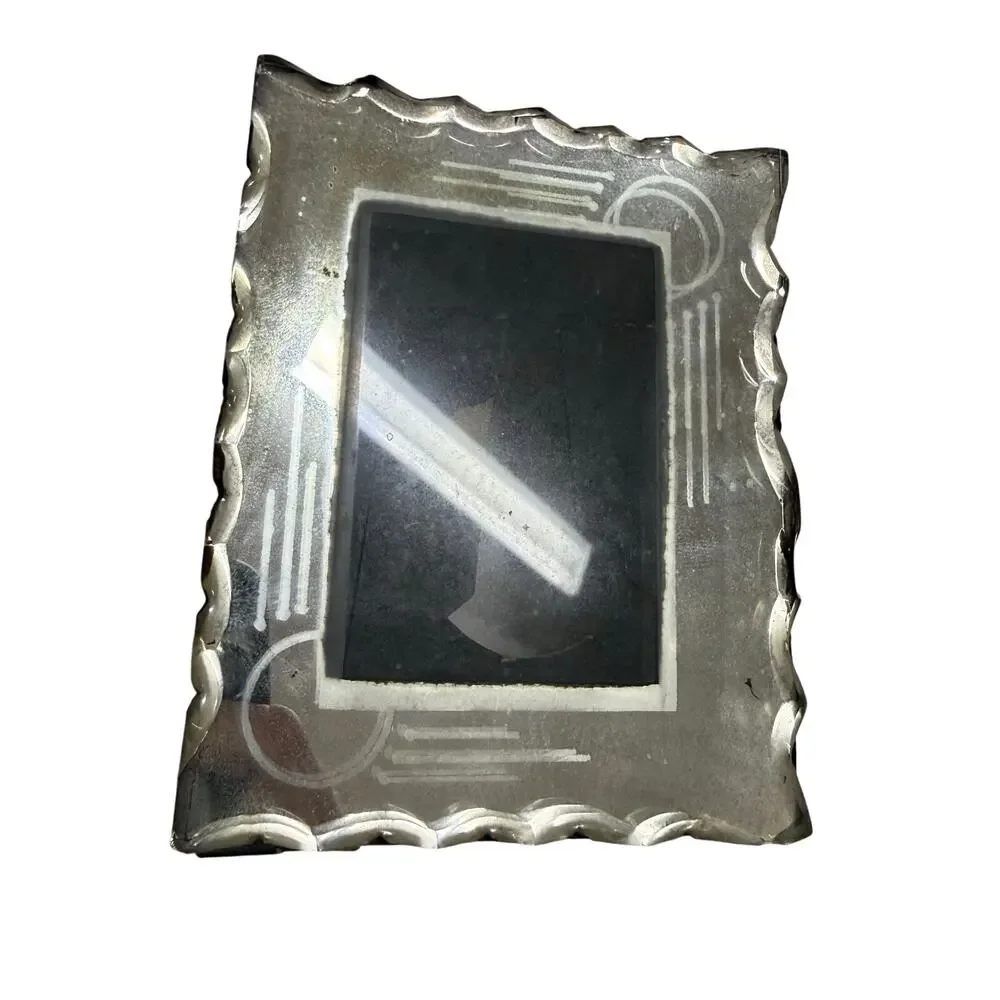 VTG Art Deco Reverse Painted Mirrored Etched Glass 2.5x3.5 Scallop Picture Frame